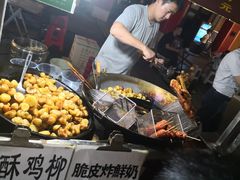 -吉庆街美食广场