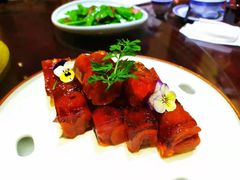 上海本帮红烧肉-蠔友汇(皇姑店)