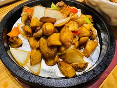 橄榄油三种蘑菇-九十九顶毡房(阜石路店)