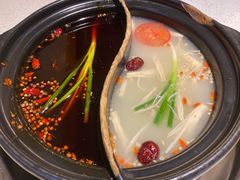 -钢管厂歆瑞源油卤串串香(春熙路太古里店)