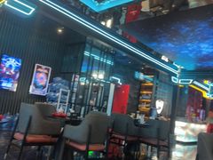 -屋有岛沉浸游戏旗舰店(中山公园店)