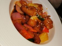 w菠萝咕咾虾-新大咀港式茶餐厅(宝山万达店)