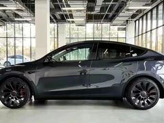 -TESLA 特斯拉(上海太古汇体验店)