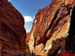 -天山神秘大峡谷