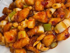 -鑫巴蜀小镇 · 水煮鱼专研店(玉桥店)