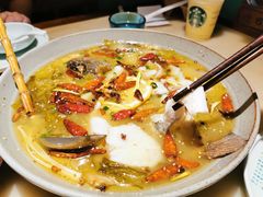 -佬麻雀·新湘菜(珠海金发购物中心店)