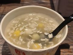 -老街烧烤大排档·地道湖北菜·龙虾馆(汉口火车站店)