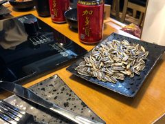 -陆记牛庄·碳锅龙虾烧烤(爱上花园店)