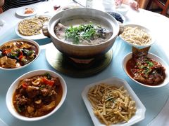 天目湖砂锅鱼头-天乐农家鱼头王(天目湖店)