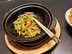 -忆江南·临江鱼馆