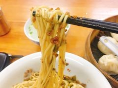 -上海特色小笼店(铁岭路90弄小区店)