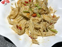 大叔小时候的豆皮-听说碳烧蛙(高新万达店)