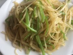 -相聚青山餐厅(阎河路店)