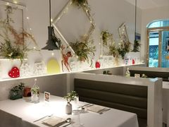 -春树下·树屋花房西餐厅(罍街AS1980店)