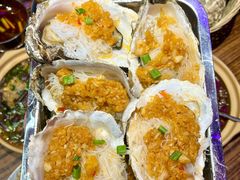 -蚝堡海鲜·威海菜·海肠捞饭·烧烤·亚洲吃蚝公司(幸福门店)