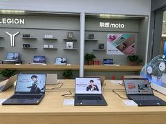-王府井百货熙地港店
