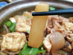 萝卜-奇味鸡煲(麦地店)