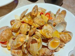 -沪小胖小龙虾(淮海中路旗舰店)