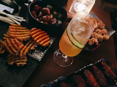 -TZ House音乐现场(来福士中心店)