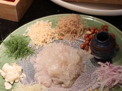 -得意咚瓜·顺德鱼生·冬瓜火锅(深圳首店)