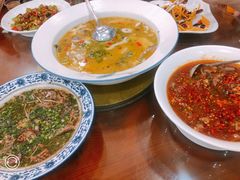 -椒香川流不息川菜馆(二七北路店)