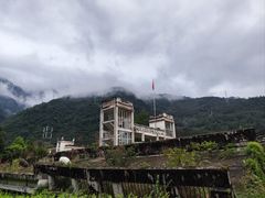 -四川汶川特大地震漩口中学遗址