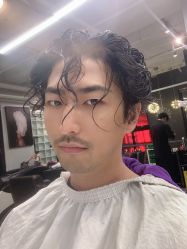 -Miracle集简美发沙龙