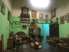 -Kat's Kitchen