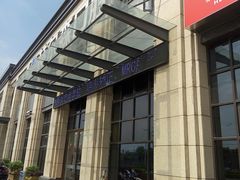 -赫尔森口腔·牙齿种植修复