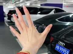 -兴业太古汇·停车场