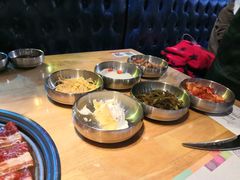 -老炉家木炭烤肉(长江国际店)