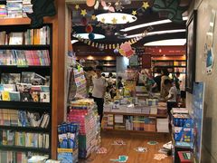 -西西弗书店&矢量咖啡(壹方购物中心店)