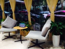 -CARR SALON