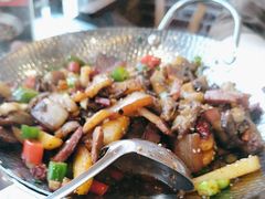 -老唐三下锅 ·张家界地标美食(溪布街店)