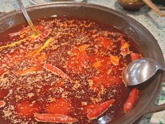-鸿姐老火锅(疁城新天地店)