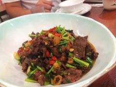 -湖南人家湘菜馆(镇江路店)