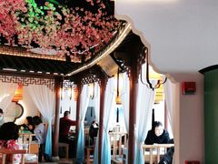 -荷塘秋月·本帮江浙菜(国权路店)