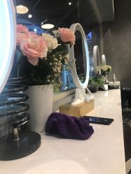-时尚殿堂明星门店