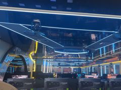 -嘻娱电竞·龙嘉兴(创业花园店)