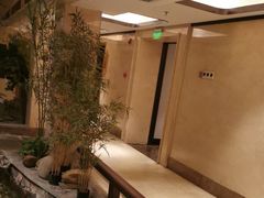 -顺峰(农展馆店)