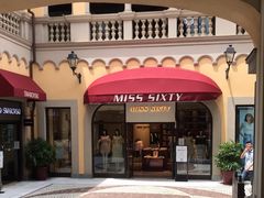 -佛罗伦萨小镇广佛名品奥特莱斯(疏港路店)