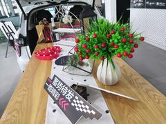 -领克中心(大连万利行)