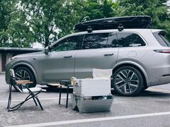 -理想汽车(世纪汇店)
