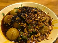 -拈签一笑黄牛肉辣卤串串
