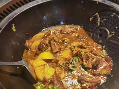 -袁小二大东北铁锅炖(吉祥村总部)