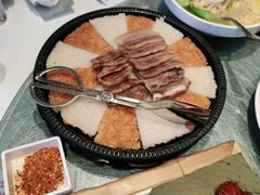 厨娘腊味煎锅巴-小厨娘淮扬菜(六合欢乐港店)