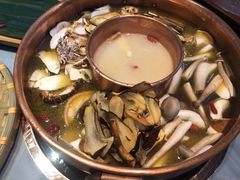 -慢丽江·云南野生菌土鸡锅(付家庄店)