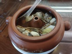 -香麒园·过桥米线·南湖雅宴
