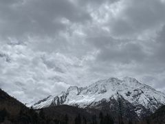-亚拉雪山风景区