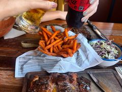 -Ribs & Burgers The Rocks